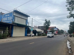NHÀ MẶT TIỀN CHÍNH CHỦ - GIÁ TỐT - Vị Trí Đẹp Tại Nguyễn Văn Cừ, Lộc Phát, TP Bảo Lộc, Lâm Đồng