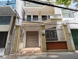 Cho thuê nhà riêng cực rộng, mặt tiền 7m, trung tâm Cầu Giấy. Tổng diện tích sử dụng 480m2